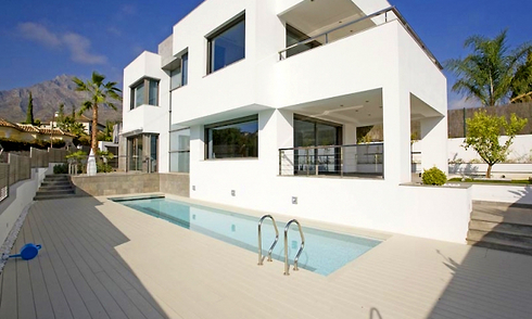 Nouvelle villa à vendre sur la Mille d' Or à Marbella 