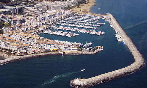 Appartement à vendre en première ligne du port, Puerto Banús, Marbella 