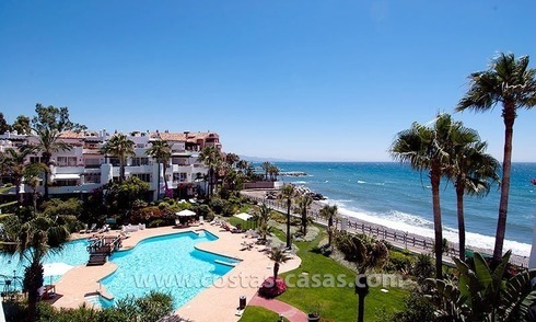 À Vendre: Penthouse en première ligne de plage à Puerto Banús, Marbella 