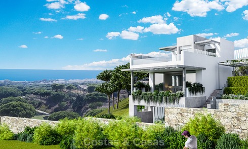 Nouvelles maisons mitoyennes de golf de première ligne, modernes et spacieuses à vendre avec des vues à couper le souffle sur la Méditerranée et le golf. Marbella Est 3706