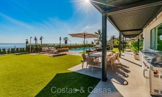 Villa de luxe unique en front de mer à vendre, New Golden Mile, Marbella - Estepona. 72260 