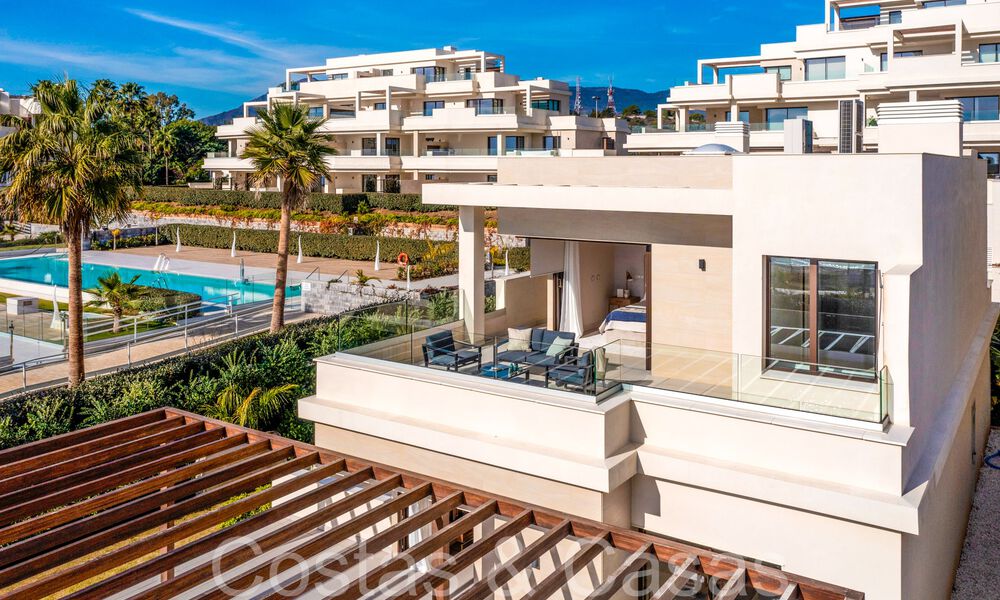 Nouvelles villas de luxe en première ligne de plage à vendre dans un complexe exclusif, New Golden Mile, Marbella 69823