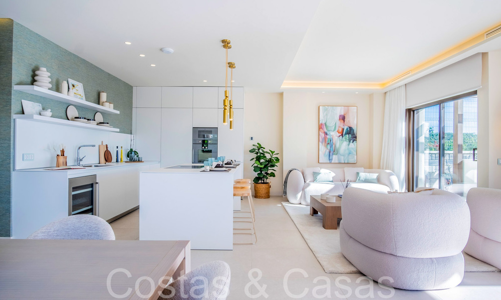 Nouvelles villas de luxe en première ligne de plage à vendre dans un complexe exclusif, New Golden Mile, Marbella 69854