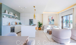 Nouvelles villas de luxe en première ligne de plage à vendre dans un complexe exclusif, New Golden Mile, Marbella 69854 