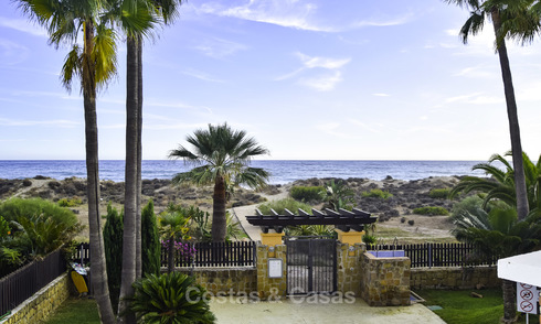 Appartement confortable en première ligne de plage à vendre à l'est de Marbella 19594