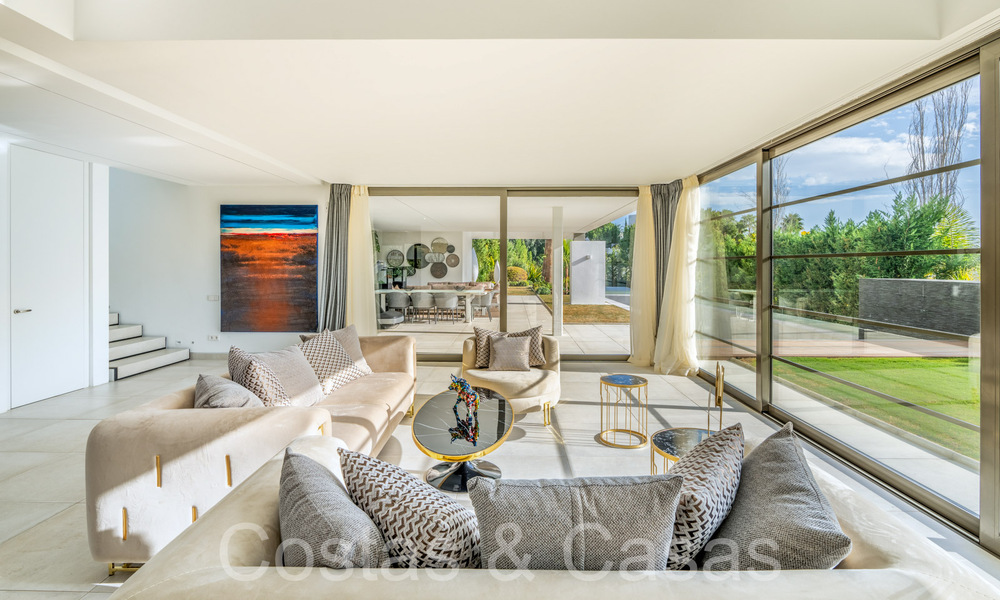 Prêt à emménager, villa de luxe ultra-moderne à vendre avec vue sur la mer à Marbella - Benahavis 68145