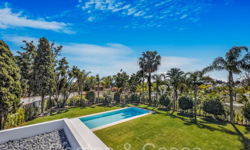 Villas modernes de style avant-gardiste à vendre sur le prestigieux Golden Mile de Marbella 69698