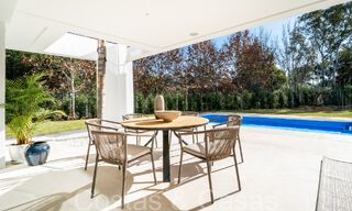 Villas contemporaines de luxe à vendre à distance de marche d'un club de golf renommé, sur le nouveau Golden Mile entre Marbella et Estepona 69275 