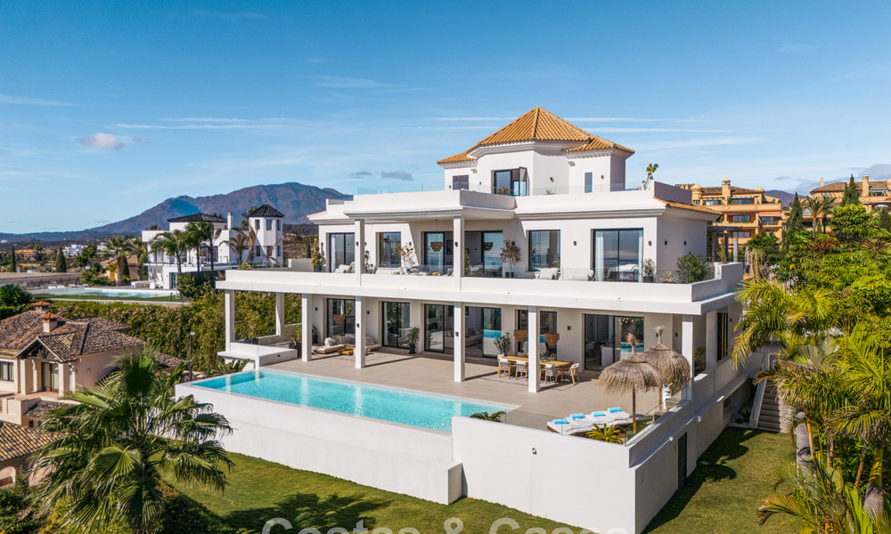 Villa design exclusive avec vue panoramique sur la mer à vendre dans un resort de golf cinq étoiles à Marbella - Benahavis 74767