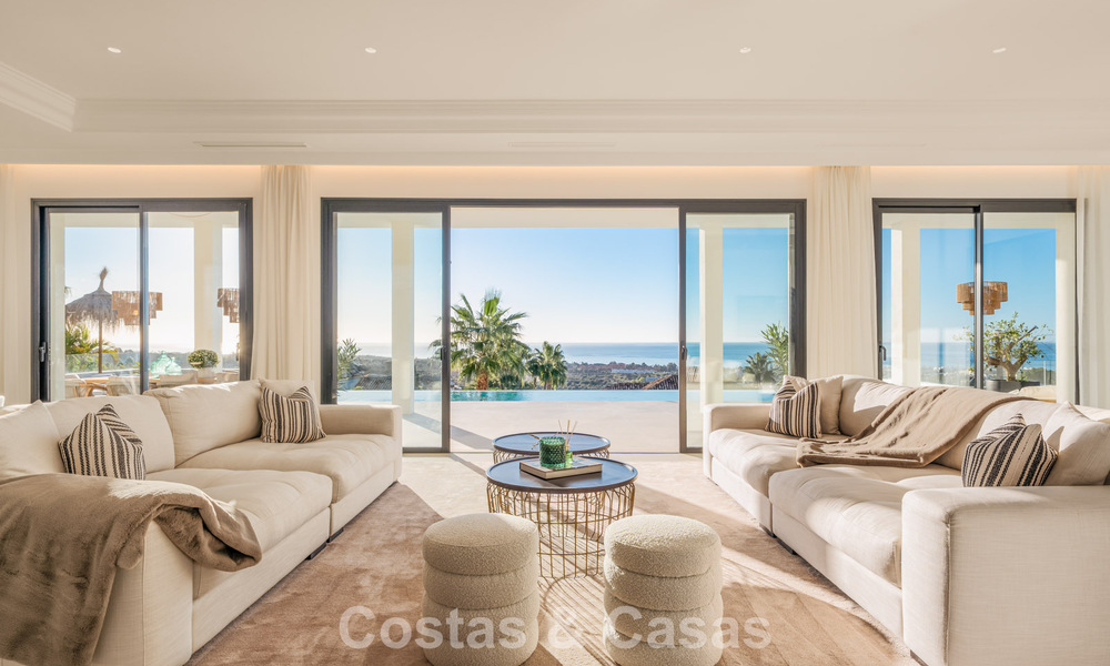 Villa design exclusive avec vue panoramique sur la mer à vendre dans un resort de golf cinq étoiles à Marbella - Benahavis 74771