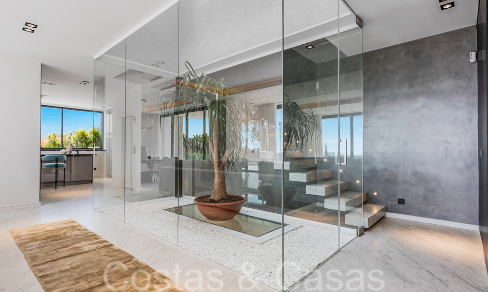 Nouvelle villa design et moderne à vendre avec vue imprenable sur la mer dans un complexe de golf cinq étoiles à Marbella - Benahavis 68477