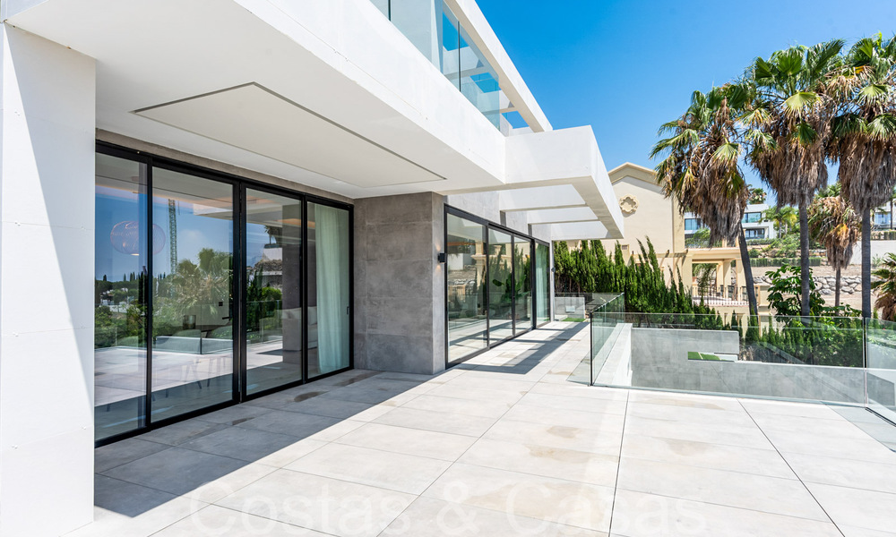 Nouvelle villa design et moderne à vendre avec vue imprenable sur la mer dans un complexe de golf cinq étoiles à Marbella - Benahavis 68484