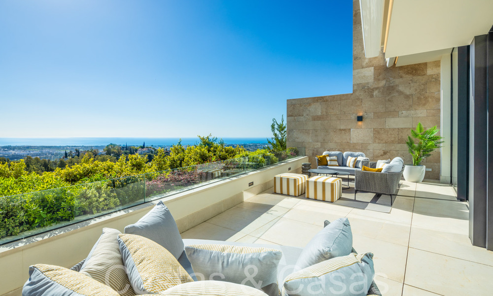 Luxueux appartement duplex avec vue panoramique sur la mer à vendre à Benahavis - Marbella 67362