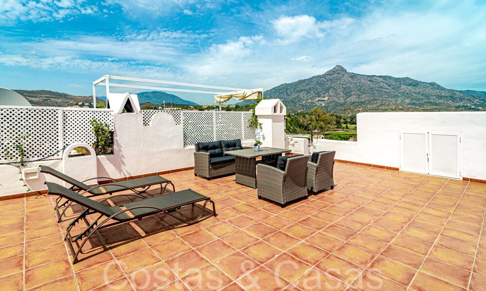 Maison à vendre à distance de marche de nombreuses commodités à Nueva Andalucia, Marbella 67433