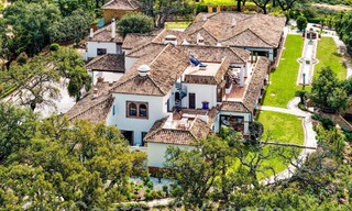 Grand domaine andalou à vendre sur un terrain surélevé de 5 hectares dans les collines de l'est de Marbella 67556 