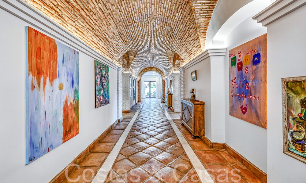 Grand domaine andalou à vendre sur un terrain surélevé de 5 hectares dans les collines de l'est de Marbella 67583