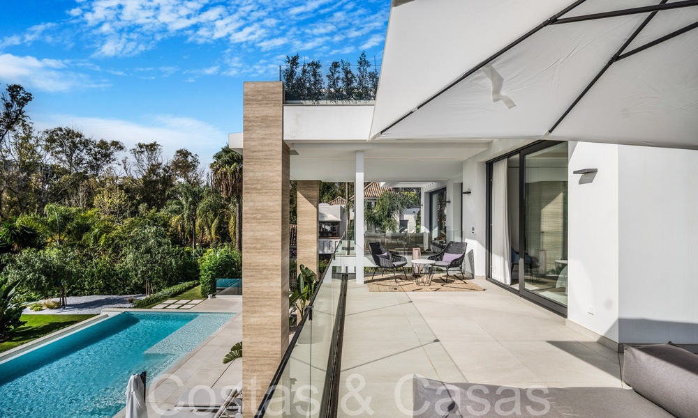 Villa de luxe moderniste à vendre dans un quartier résidentiel exclusif et fermé sur le Golden Mile de Marbella 67645