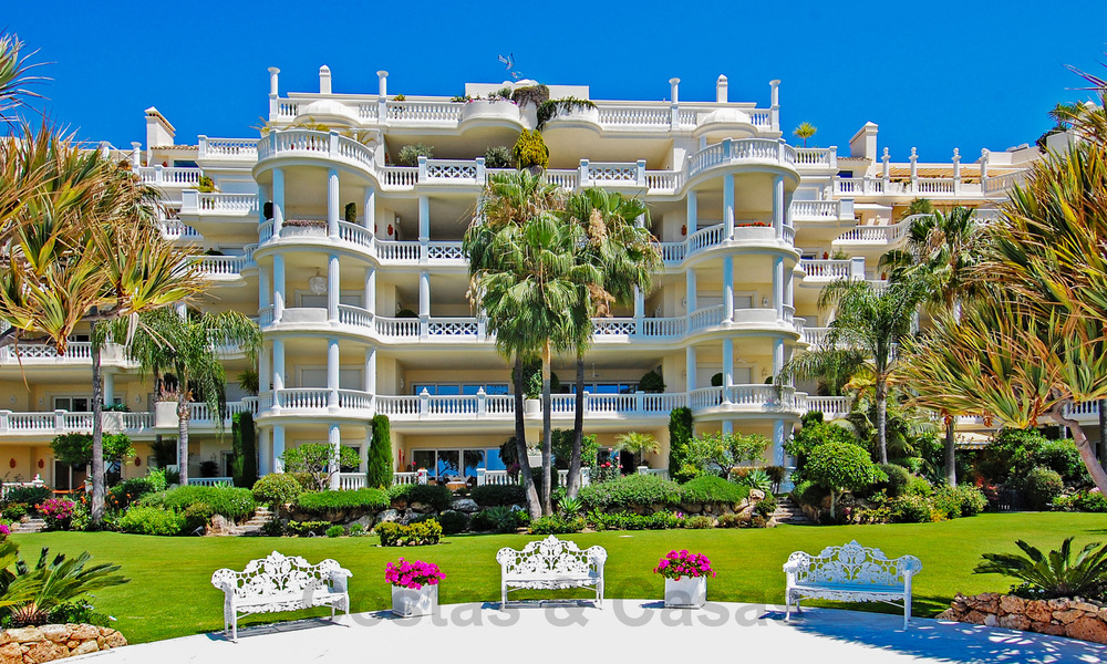 Appartement sophistiqué rénové à vendre à Las Dunas Park, un resort exclusif entre Marbella et Estepona 67967