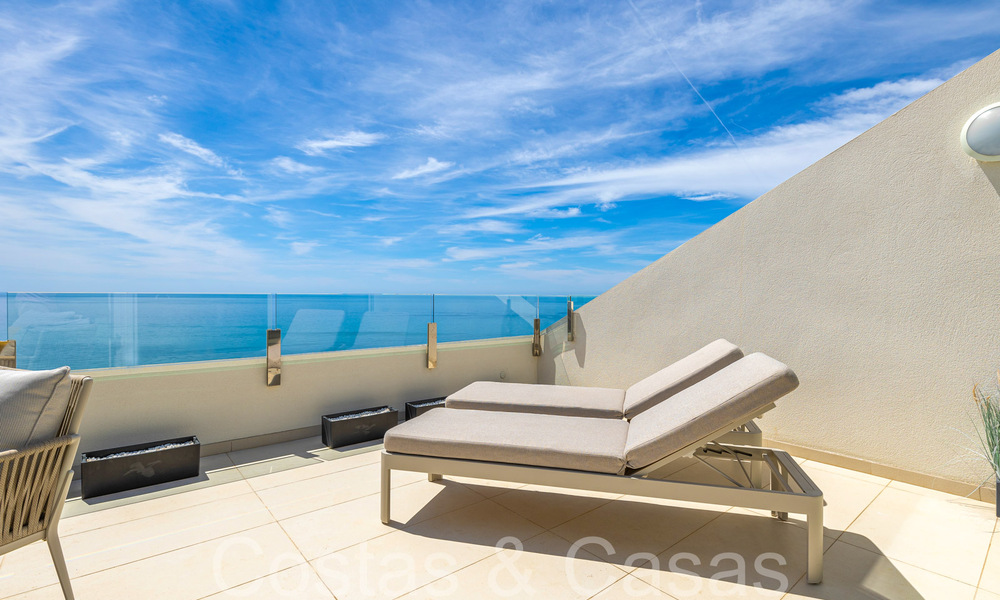 Penthouse en duplex luxueux et moderne avec vue panoramique sur la mer à vendre à Benalmadena, Costa del Sol 68006