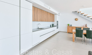 Penthouse en duplex luxueux et moderne avec vue panoramique sur la mer à vendre à Benalmadena, Costa del Sol 68010 