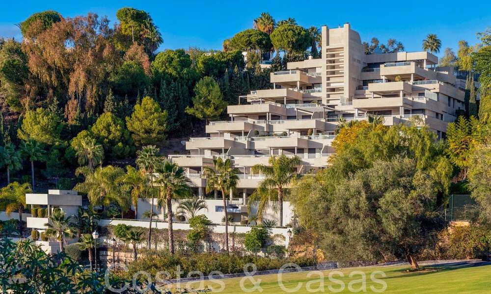 Luxueux appartement à vendre avec vue dégagée et panoramique sur la mer à Nueva Andalucia, Marbella 68086