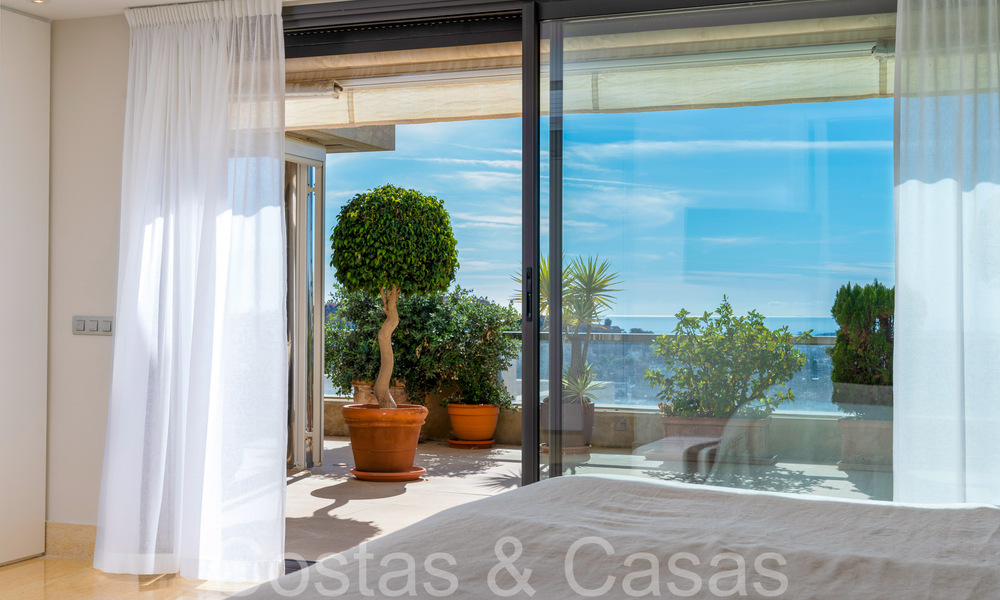 Luxueux appartement à vendre avec vue dégagée et panoramique sur la mer à Nueva Andalucia, Marbella 68104