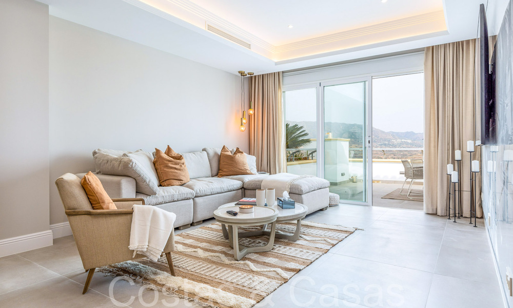 Penthouse élégant avec de belles vues à vendre dans un complexe de golf exclusif à Mijas, Costa del Sol 68277