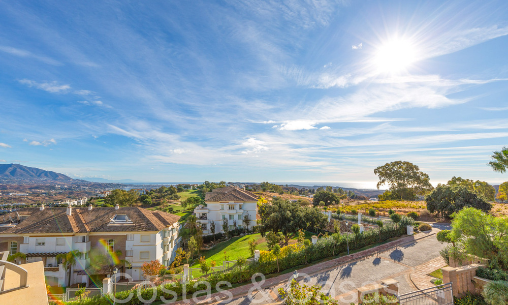 Penthouse élégant avec de belles vues à vendre dans un complexe de golf exclusif à Mijas, Costa del Sol 68302