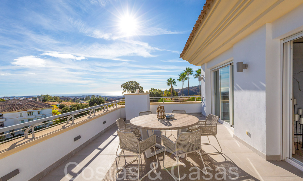 Penthouse élégant avec de belles vues à vendre dans un complexe de golf exclusif à Mijas, Costa del Sol 68306