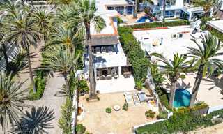 Villa de luxe avec vue dégagée sur la mer à vendre, directement sur la plage du prestigieux Golden Mile de Marbella 68330 