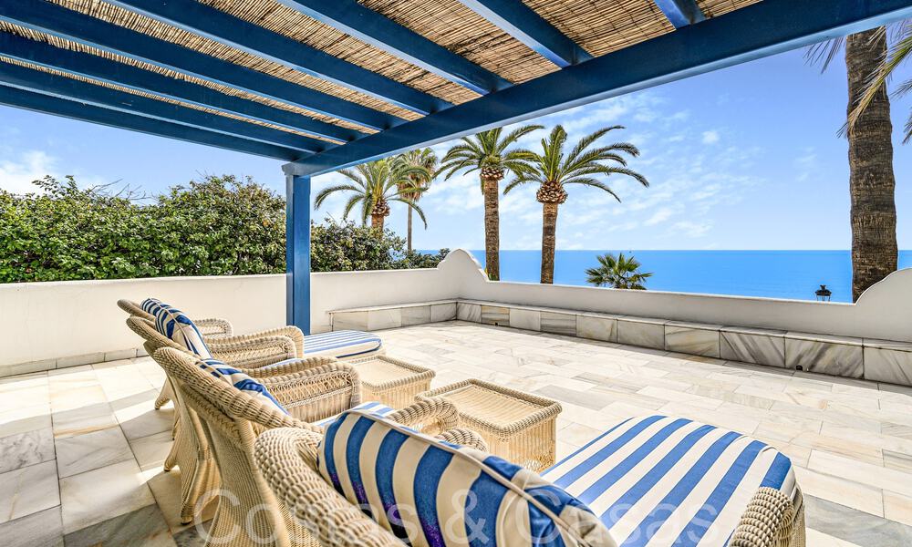 Villa de luxe avec vue dégagée sur la mer à vendre, directement sur la plage du prestigieux Golden Mile de Marbella 68332