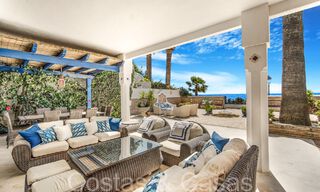 Villa de luxe avec vue dégagée sur la mer à vendre, directement sur la plage du prestigieux Golden Mile de Marbella 68360 