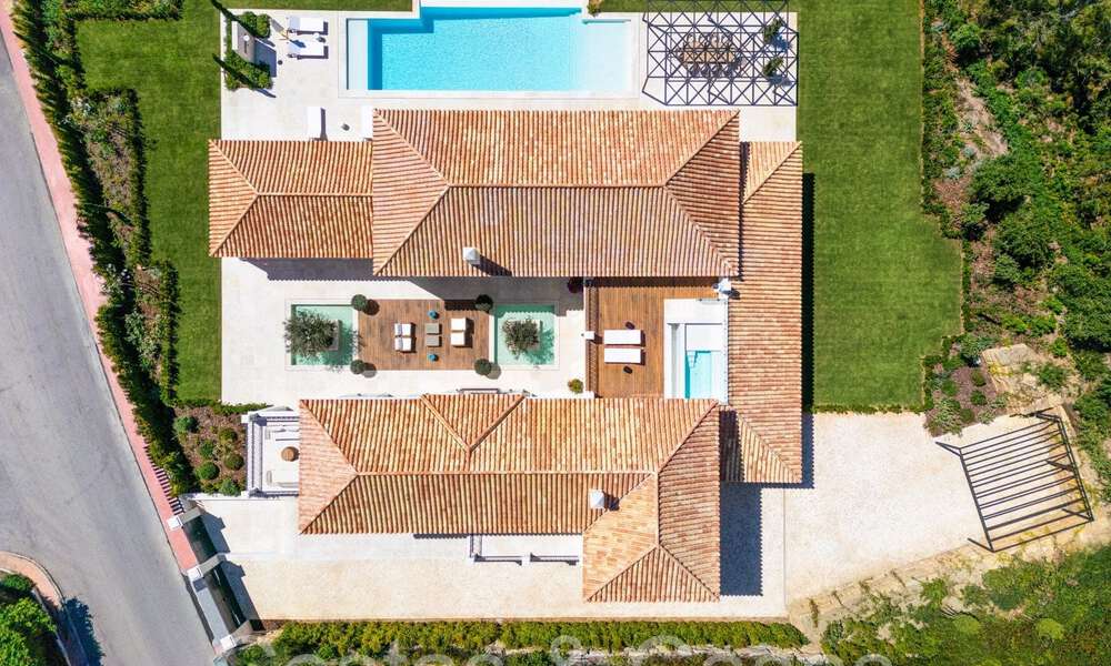 Villa de luxe prête à emménager au design méditerranéen contemporain à vendre dans un prestigieux quartier de golf à Nueva Andalucia, Marbella 68382