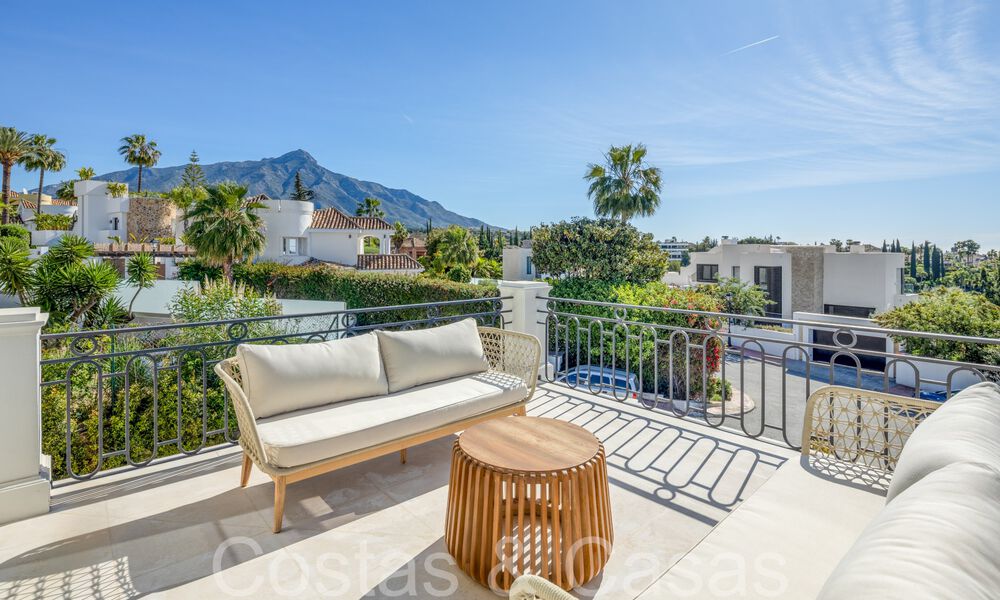 Villa de luxe prête à emménager au design méditerranéen contemporain à vendre dans un prestigieux quartier de golf à Nueva Andalucia, Marbella 68391