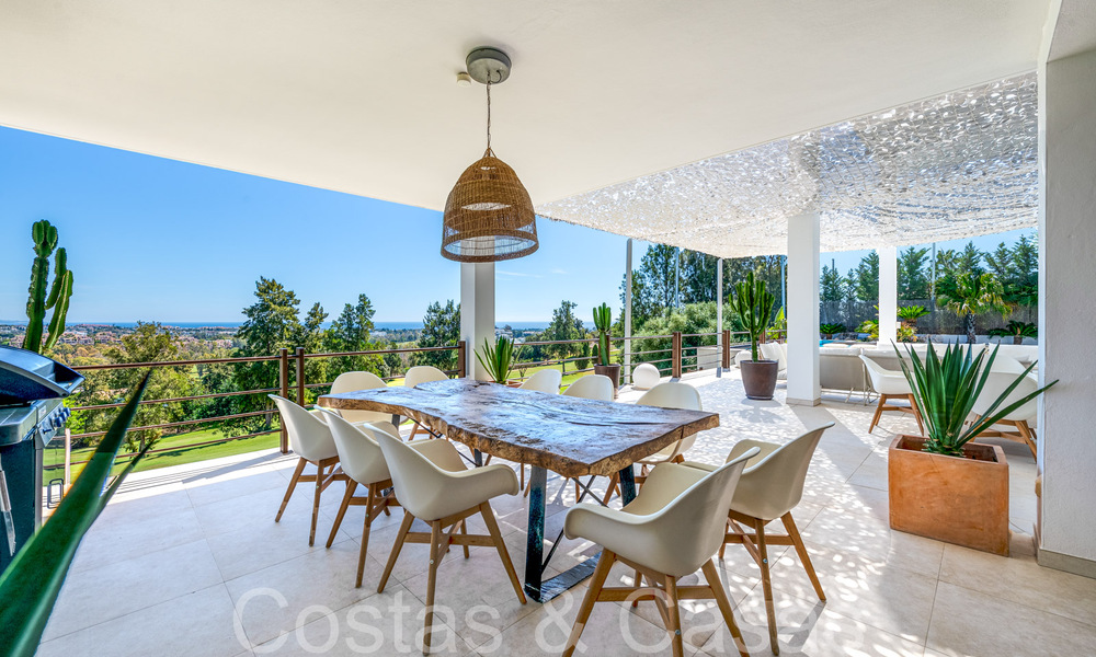 Villa design haut de gamme prête à emménager à vendre, en première ligne de golf avec vue sur la mer à Benahavis - Marbella 68416