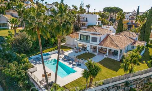 Villa de luxe contemporaine rénovée à vendre, en première ligne de golf à Nueva Andalucia, Marbella 68222
