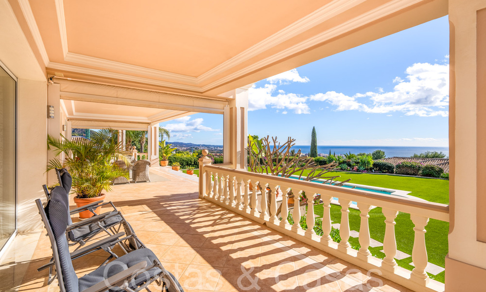 Villa méditerranéenne classique avec vue imprenable sur la mer à vendre dans la Cascada de Camojan à Marbella 68498