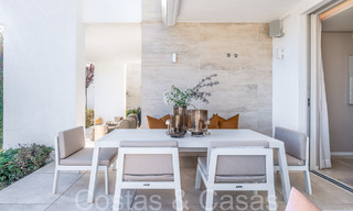 Prêt à emménager! Appartement de jardin contemporain avec de belles vues sur la mer à vendre, à quelques minutes en voiture du centre de Marbella 68672 