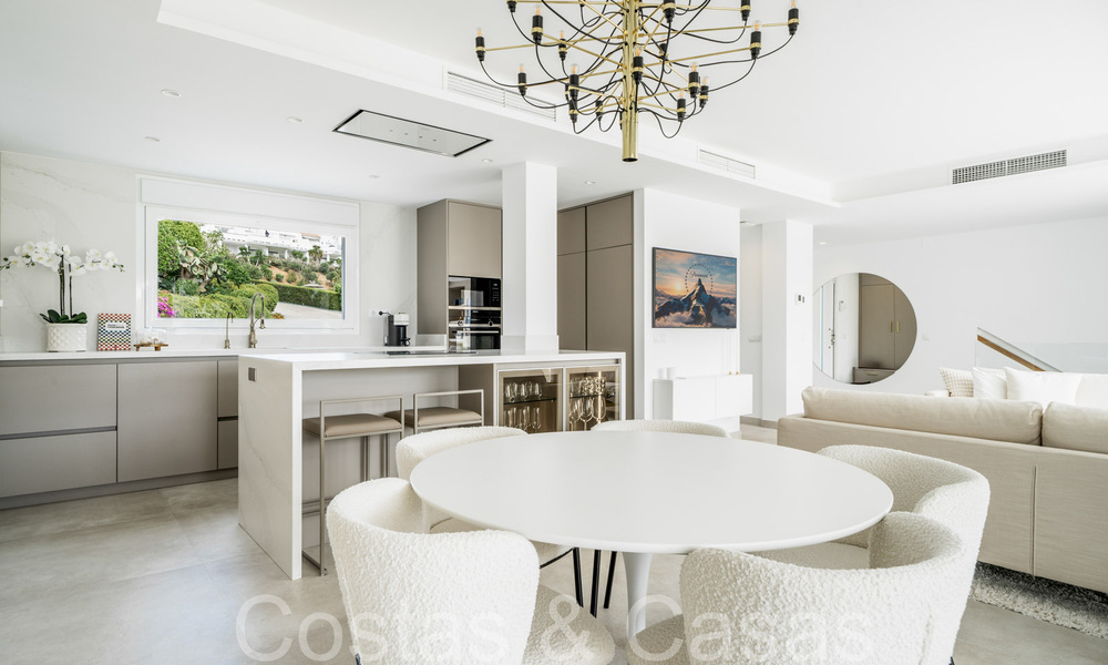 Superbe maison de ville à vendre dans l'enclave de golf très appréciée d'Aloha Golf, Nueva Andalucia, Marbella 68697