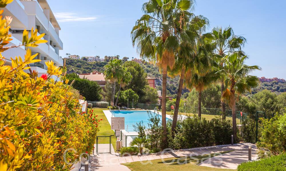 Prêt à emménager dans un appartement moderne à vendre avec vue panoramique à Benahavis - Marbella 68537