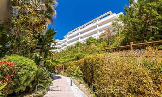 Prêt à emménager dans un appartement moderne à vendre avec vue panoramique à Benahavis - Marbella 68541 