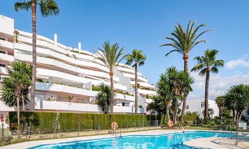 Luxueux appartement de 4 chambres à vendre dans une communauté fermée à Nueva Andalucia, Marbella 68733