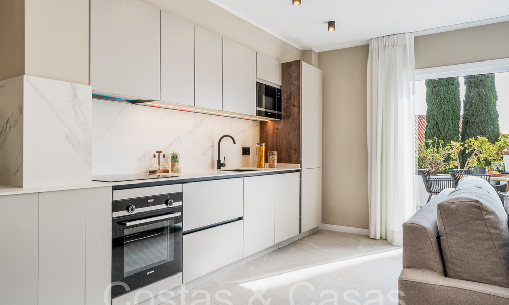 Luxueux appartement de 4 chambres à vendre dans une communauté fermée à Nueva Andalucia, Marbella 68737