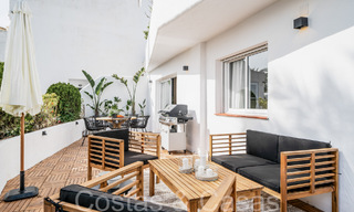 Luxueux appartement de 4 chambres à vendre dans une communauté fermée à Nueva Andalucia, Marbella 68740 