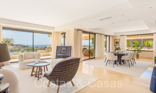 Luxueux penthouse en duplex à vendre avec piscine privée et vue sur la mer à Nueva Andalucia, Marbella 68992 