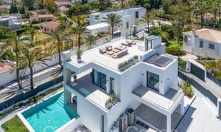 Villa de luxe contemporaine à vendre à deux pas de la plage à l'Est de Marbella 69045 