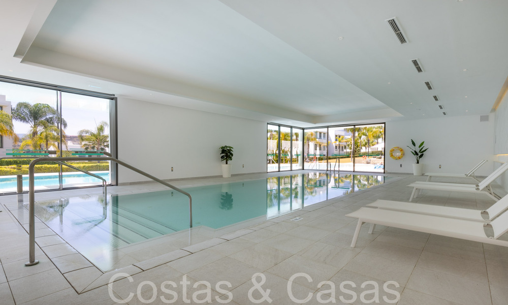 Appartement moderne et design prêt à emménager à vendre près du terrain de golf dans le triangle d'or de Marbella - Benahavis - Estepona 68775