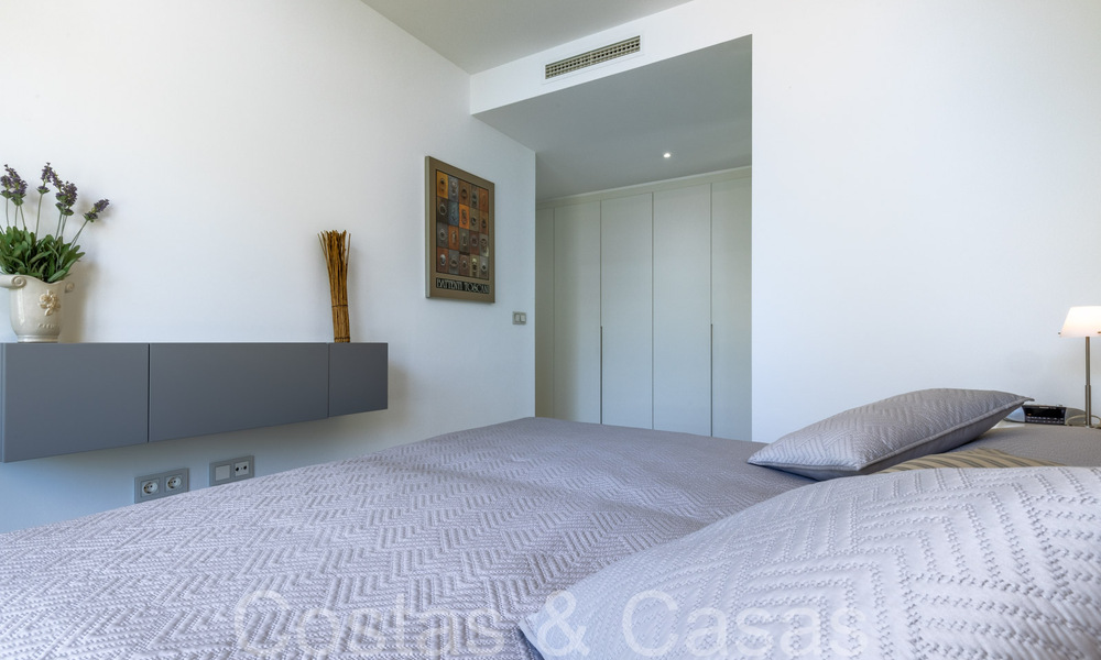 Appartement moderne et design prêt à emménager à vendre près du terrain de golf dans le triangle d'or de Marbella - Benahavis - Estepona 68783