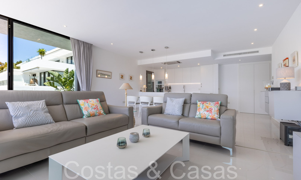 Appartement moderne et design prêt à emménager à vendre près du terrain de golf dans le triangle d'or de Marbella - Benahavis - Estepona 68810