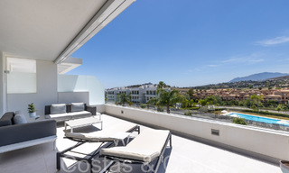 Appartement moderne et design prêt à emménager à vendre près du terrain de golf dans le triangle d'or de Marbella - Benahavis - Estepona 68813 